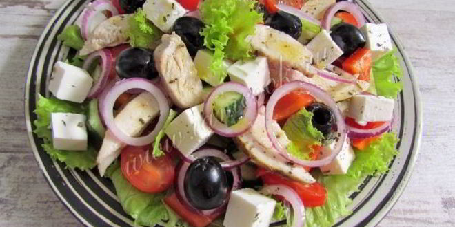 Рецепт салата греческого с курицей
