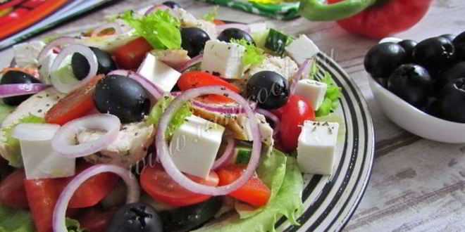 Рецепт салата греческого с курицей