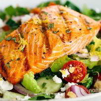 Рецепт Салата Греческого с семгой