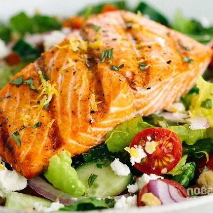 Рецепт Салата Греческого с семгой