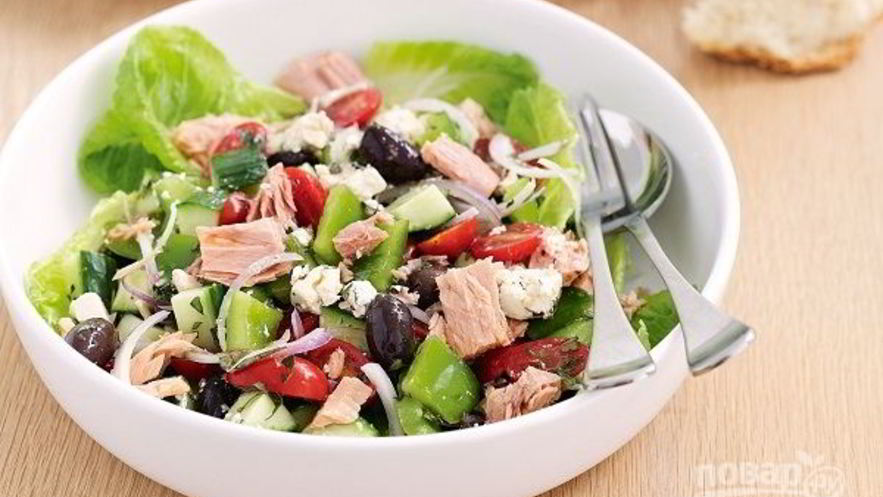 Рецепт салата греческого с тунцом