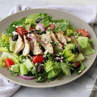Рецепт Салата Греческого с жареной курицей