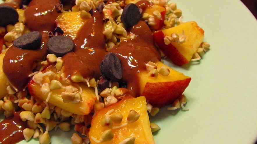 Рецепт салата с пророщенной гречкой