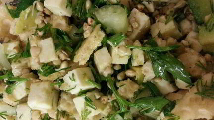 Рецепт Салата с зеленой гречкой