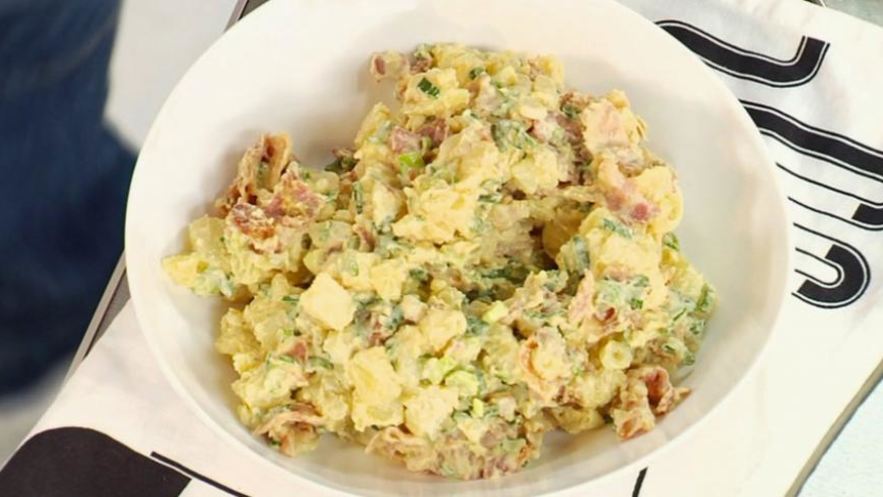 Рецепт картофельного салата с беконом