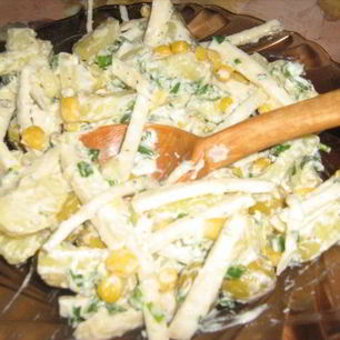 Рецепт Картофельного салата с чесночным крем-соусом