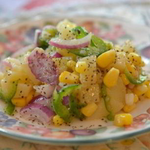 Рецепт Картофельного салата с кукурузой и халапеньо