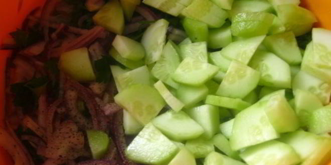 Рецепт картофельного салата с нутом и беконом