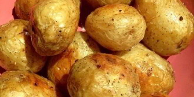 Рецепт картофельного салата с заправкой из феты