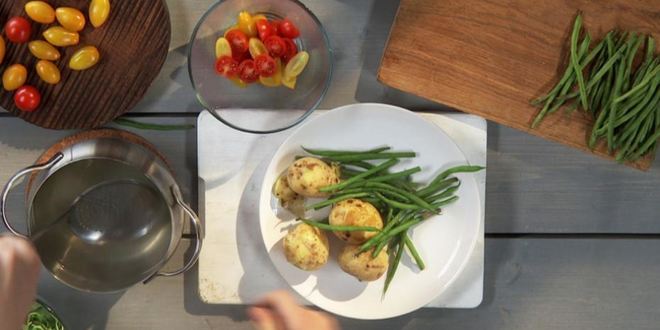 Рецепт картофельного салата с зеленой фасолью