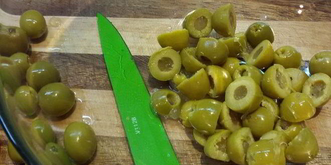 Рецепт салата из картофеля с оливками