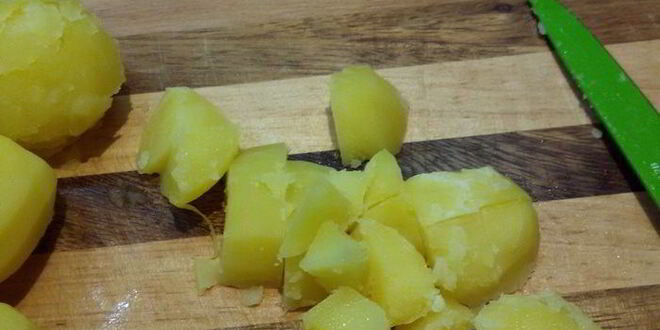 Рецепт салата из картофеля с оливками