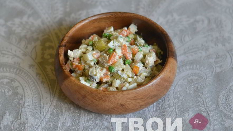 Рецепт оливье с курицей