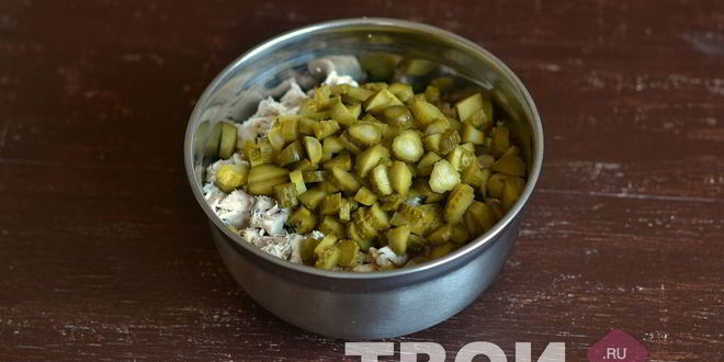 Рецепт оливье с курицей