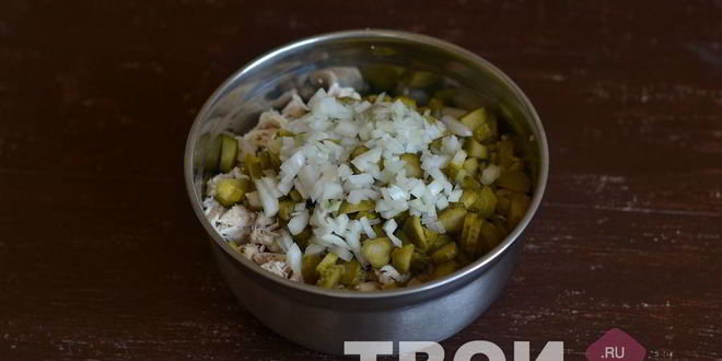 Рецепт оливье с курицей