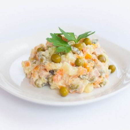 Рецепт Оливье со свининой