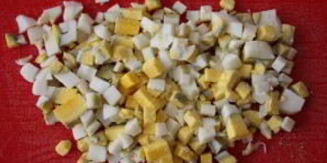 Рецепт оливье со свининой