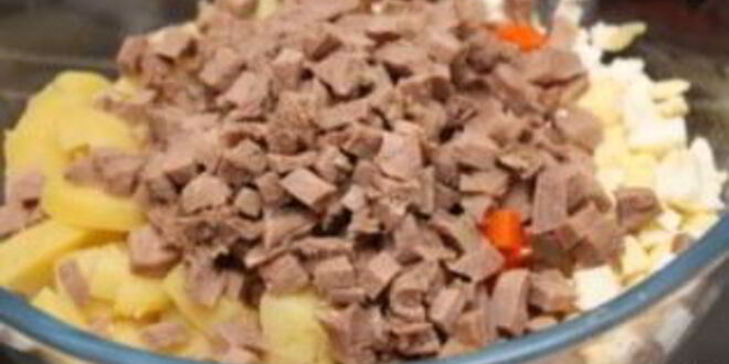 Рецепт оливье со свининой