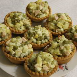 Рецепт Оливье в тарталетках