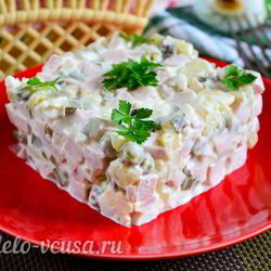 Рецепт Салата Оливье с колбасой без моркови