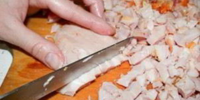 Рецепт салата оливье с копченой курицей