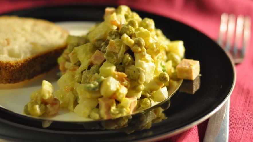 Рецепт салата оливье с морковью