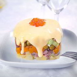 Рецепт Салата Оливье слоями