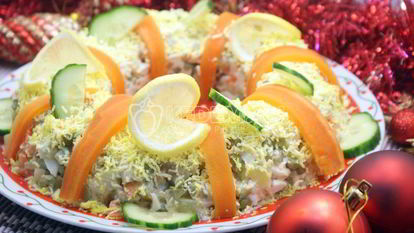Рецепт Салата с курицей Праздничное оливье