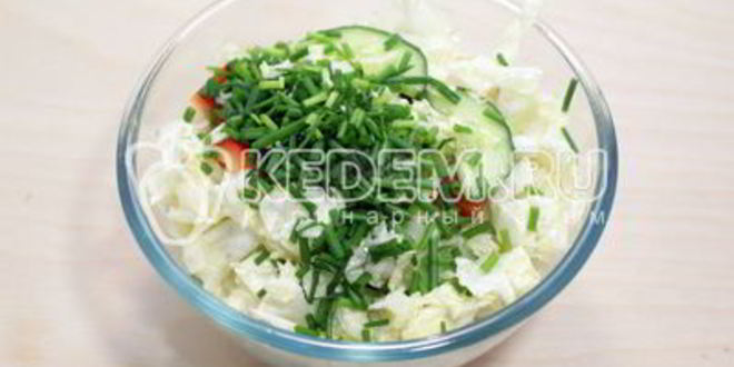 Рецепт овощного салата с пекинской капустой