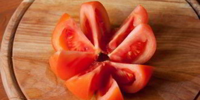 Рецепт салата из курицы и помидоров