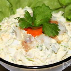 Рецепт Салата из рыбы горячего копчения