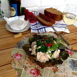 Рецепт Салата из сельдерея с куриной грудкой и йогуртовой заправкой