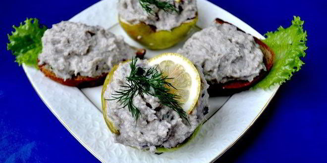 Рецепт салата из сельди в яблоках