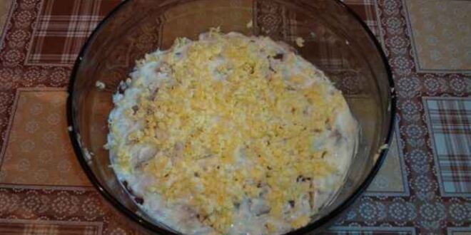 Рецепт салата мимоза с копченой скумбрией