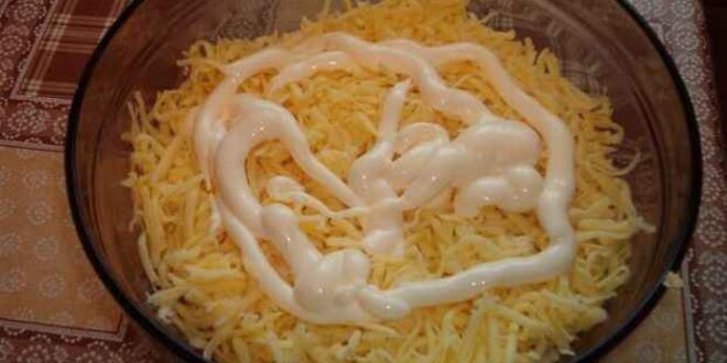 Рецепт салата мимоза с копченой скумбрией