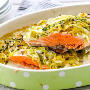 Рецепт Чавычи под шубой из лука-порея