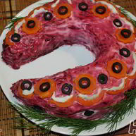 Рецепт Копченой селедки под шубой