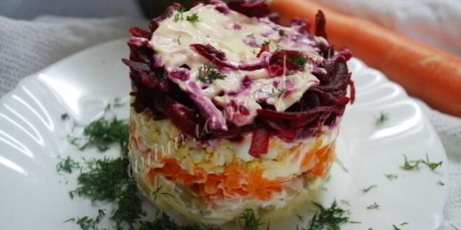 Рецепт салата под шубой с солеными огурцами