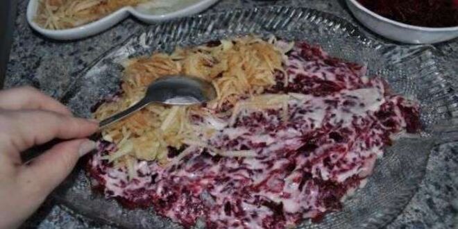 Рецепт салата сельдь под шубой с яблоком
