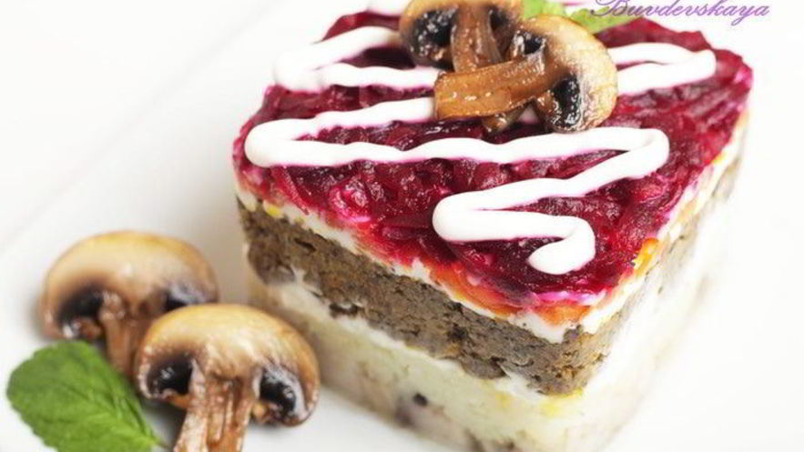 Рецепт сельди под шубой с грибной икрой