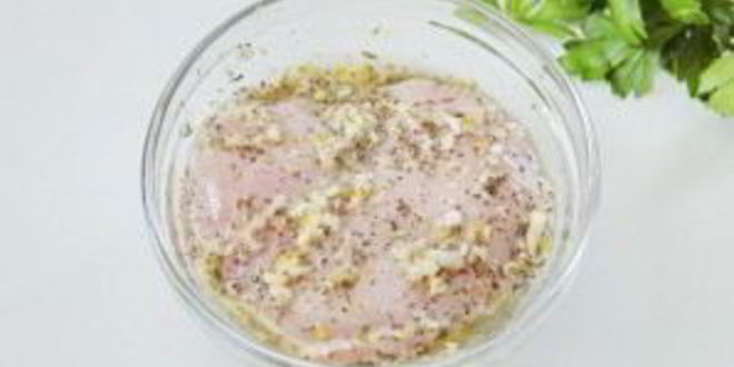 Рецепт салата с курицей и макаронами