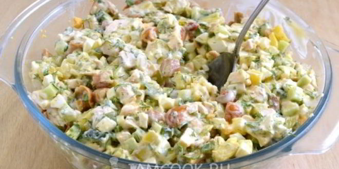 Рецепт салата с маринованными опятами и куриной грудкой