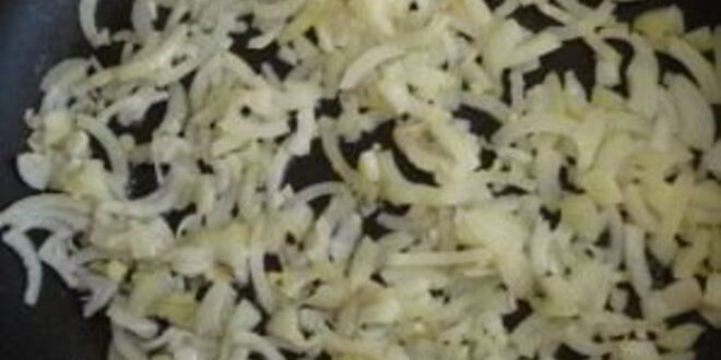 Рецепт салата с отварной семгой