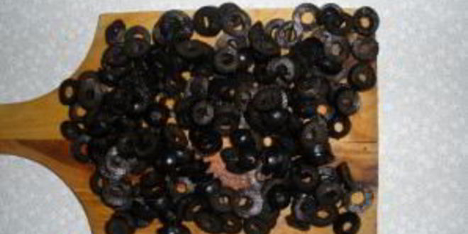 Рецепт салата с языком и перцем