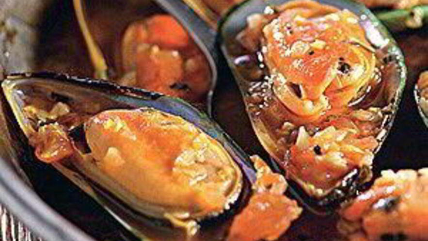 Рецепт мидий кровавый цезарь