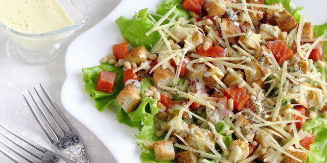 Рецепт салата цезарь с семгой по-сибирски