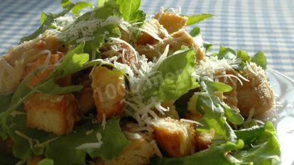 Рецепт Салата Цезарь с сухариками