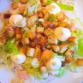 Рецепт Цезаря с копченой курицей