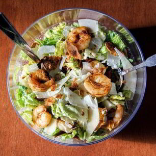 Рецепт Цезаря с креветками простой