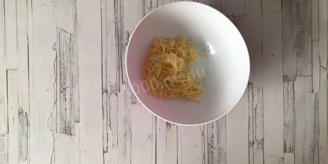 Рецепт салата в тарталетках с ананасом и курицей